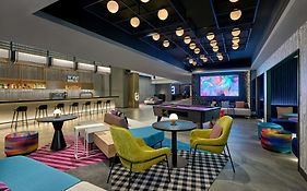 Aloft By Marriott Bangkok Sukhumvit 11